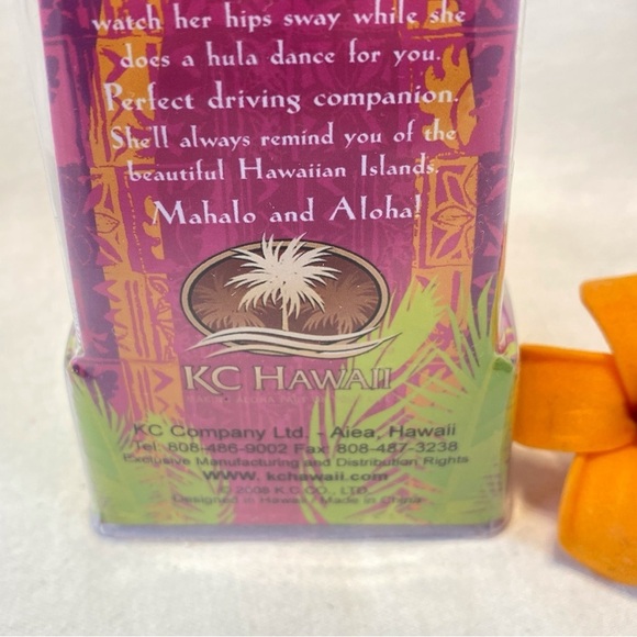 Dashboard hula dancer. Too cute and nostalgic. - Picture 6 of 7